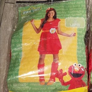 Elmo Halloween Costume Child Sz L(10-12) Like new